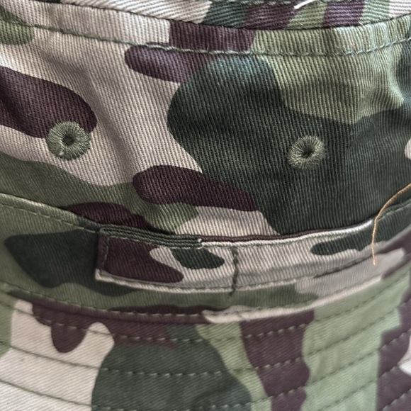 Salt Life Bravo Boonie Bucket camo hat,adjustable headband/chin strap,Packable - Picture 6 of 13
